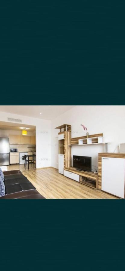 RIN Grand regim hotelier Boekarest Buitenkant foto